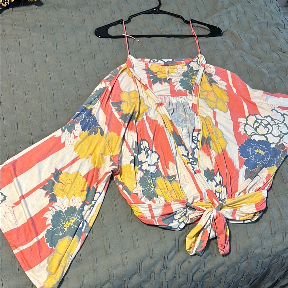 Floral Kimono Sleeve Tie-Front Top